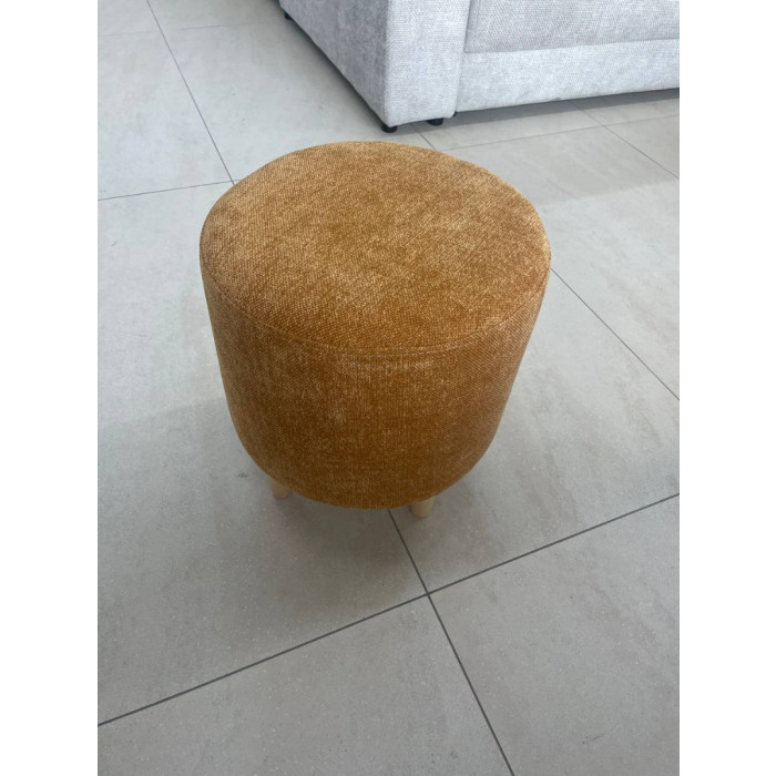 Банкетка пуф на ножках (эскад)