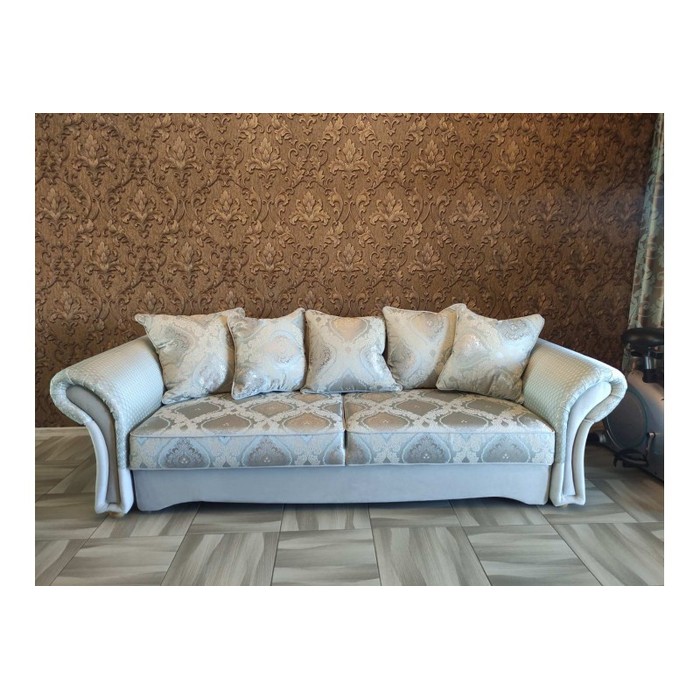 Диван Версаль (сопрано)